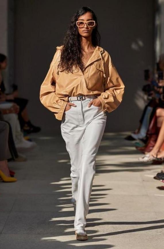  Spring 2020 Ready-to-Wear . Page 3