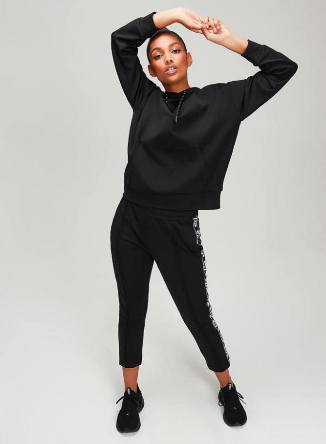  Sweatshirts / Women Collection . Page 4
