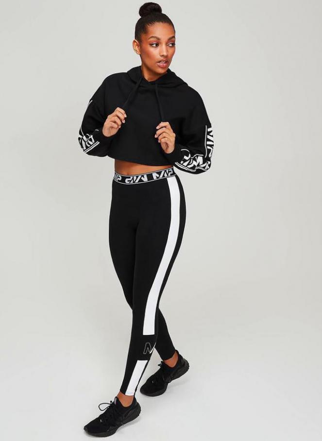  Sweatshirts / Women Collection . Page 6