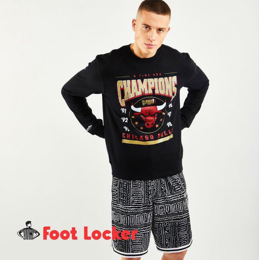Sweatshirts Collection | Man . Foot Locker. Week 1 (2021-03-10-2021-03-10)