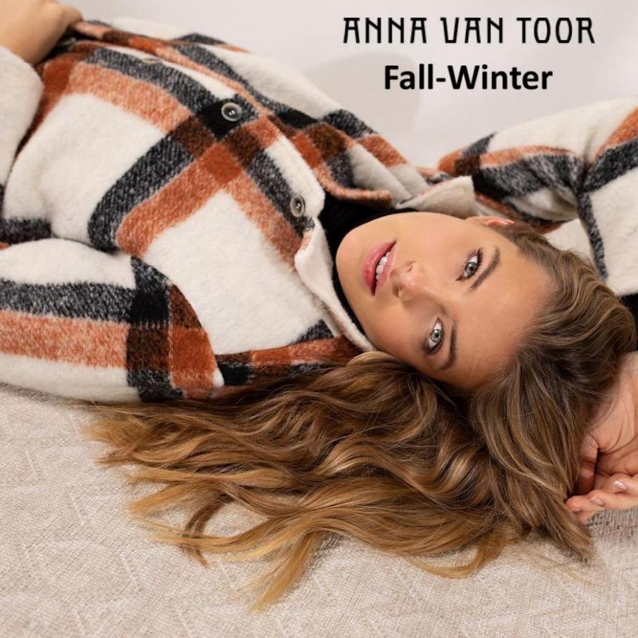 Fall - Winter. Anna van Toor. Week 39 (-)