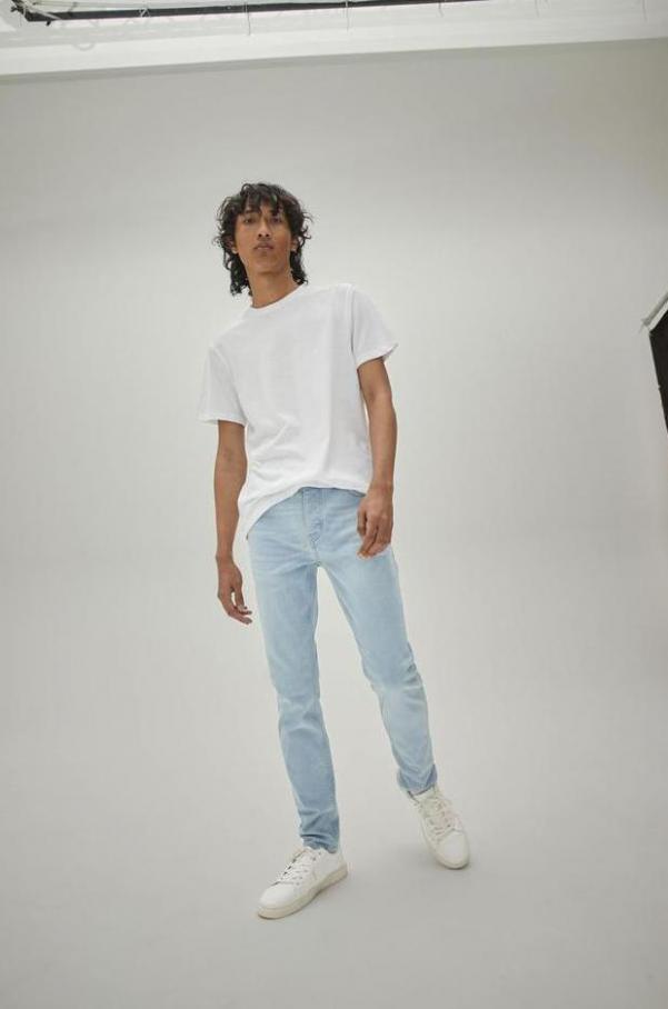 Ss22 Denim Campaign Imagery. Page 42