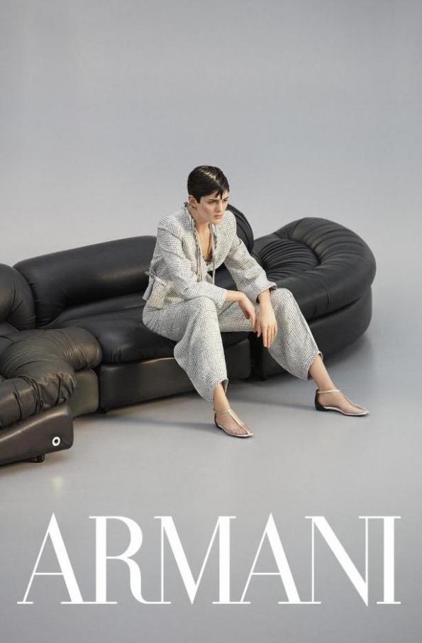 Holiday Collection SS22 - Woman. Armani. Week 15 (2022-05-31-2022-05-31)