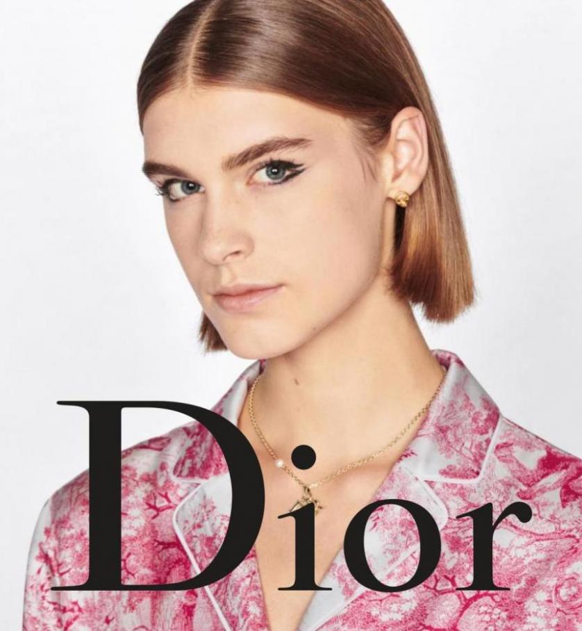 Vrouw Lente-zomer 2022. Dior. Week 13 (2022-05-28-2022-05-28)