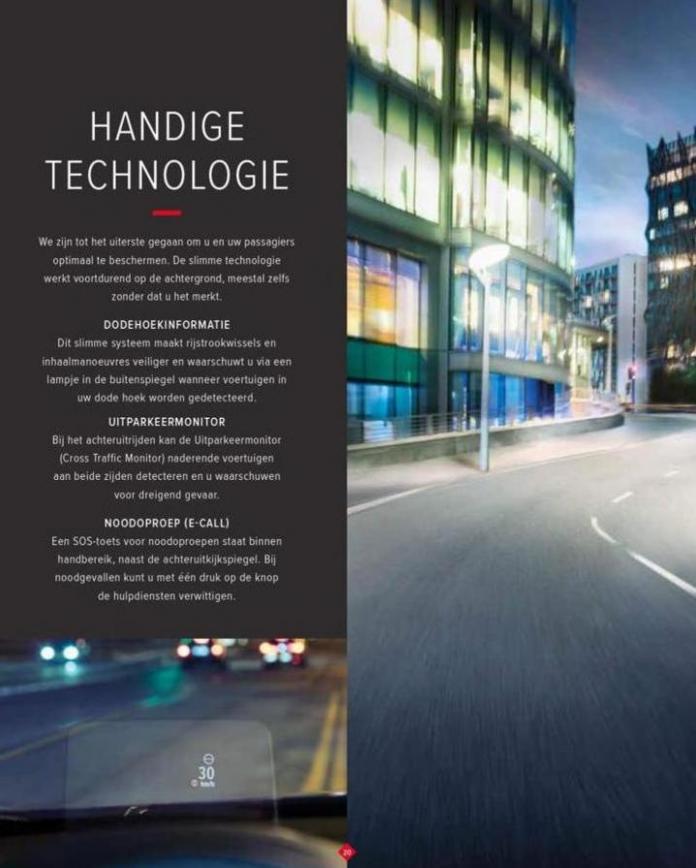 Honda CR-V Hybrid Brochure. Page 20