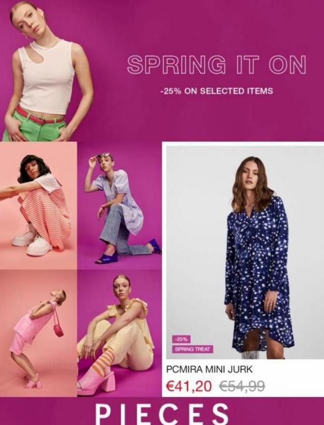 Spring it On -25% on Selected Items. Pieces. Week 14 (2023-04-11-2023-04-11)