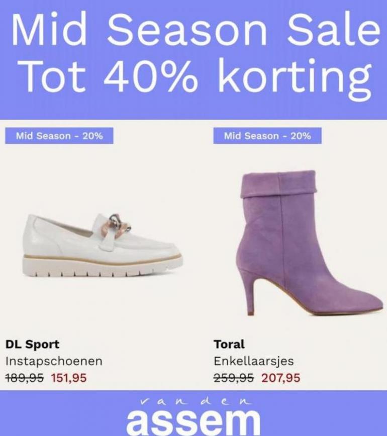 Mid Season Sale t/m 40 % Korting. Page 3