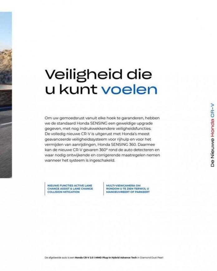 Honda CR-V e:HEV & e:PHEV — Brochure. Page 13