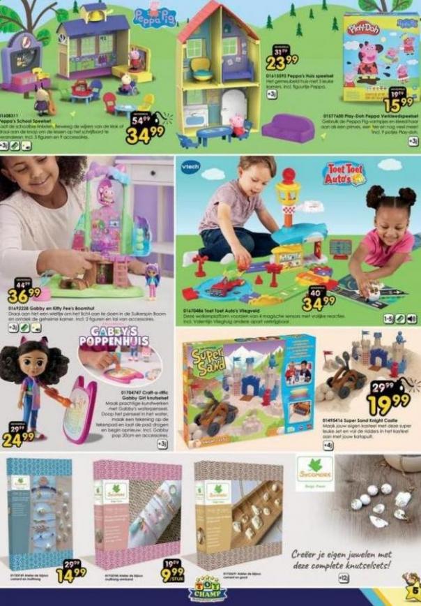 ToyChamp Halloween Folder. Page 5