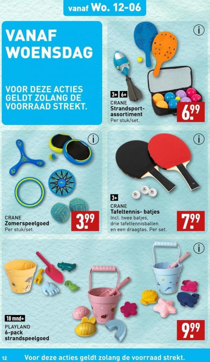 Voordelige Zomer. Page 12